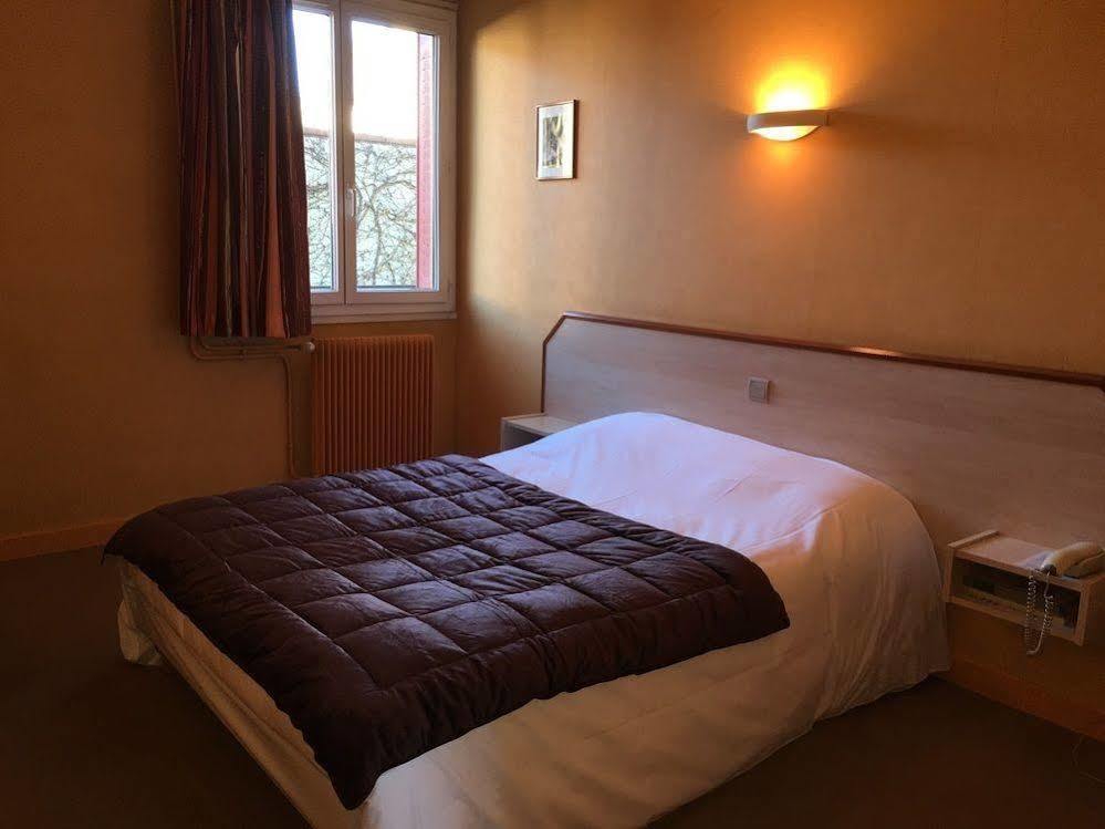 "Contact Hotel" Le Saint Remy - Chalon Sud エクステリア 写真
